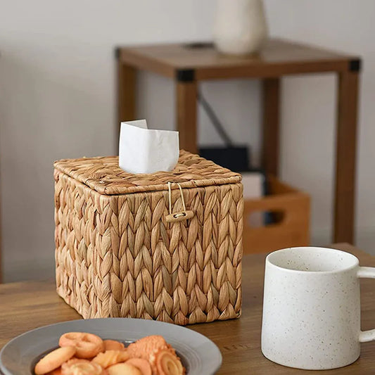 Terra Wicker Tissue Case